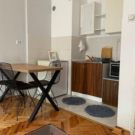 Comfy Studio - 1 Minute Walk To Delta Planet Ni Esterno foto